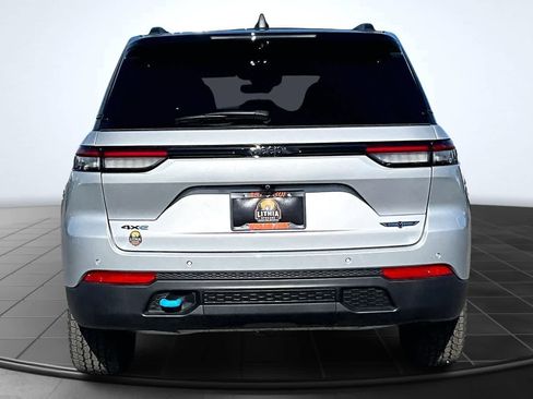 New 2025 Jeep Grand Cherokee Trailhawk w/ Advanced Protech Group II image 5