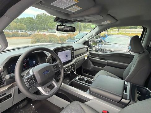 New 2026 Ford F150 XLT w/ Equipment Group 302A MID AWD/4WD image 11