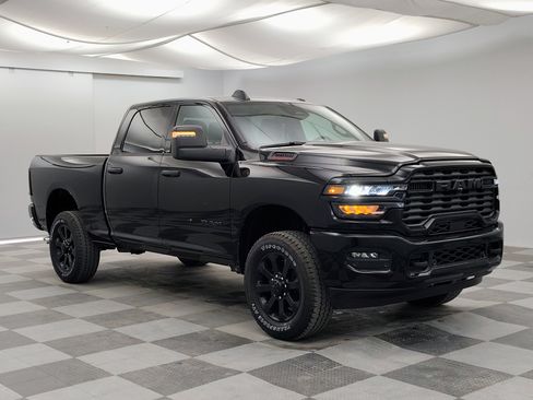 New 2026 RAM 2500 Big Horn AWD/4WD image 1
