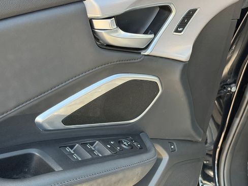 Used 2023 Acura RDX FWD image 13