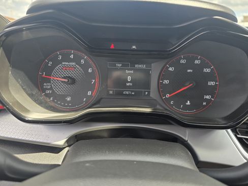 Used 2025 Chevrolet Trax RS w/ Driver Confidence Package FWD image 8
