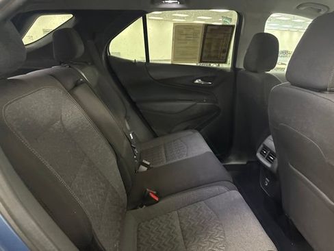 Used 2024 Chevrolet Equinox LT w/ LPO, Floor Liner Package FWD image 10