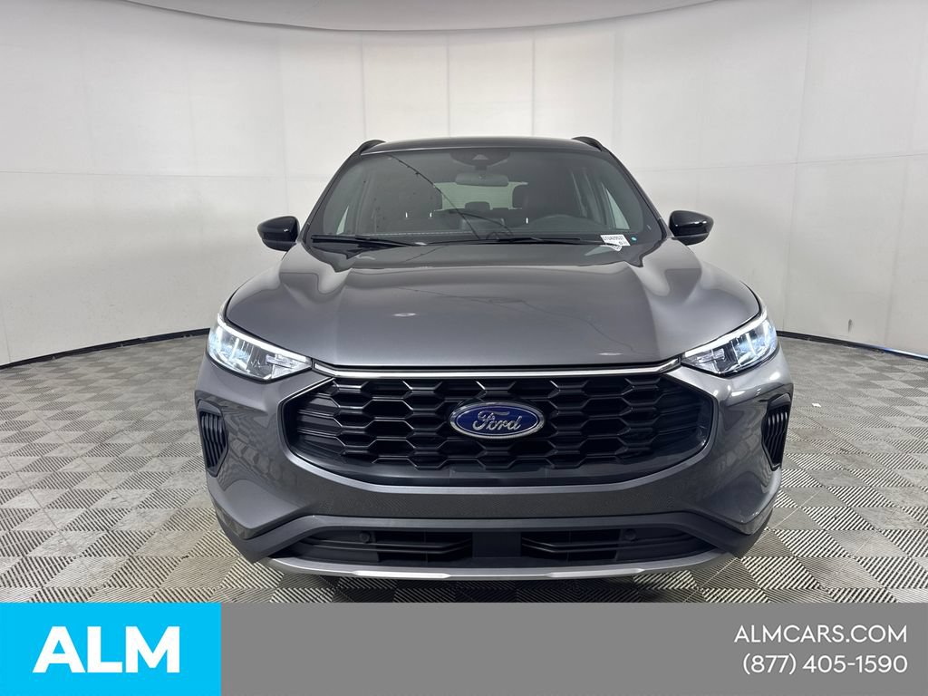 Used 2026 Ford Escape ST-Line FWD image 2