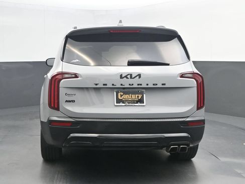 Used 2022 Kia Telluride SX w/ SX Prestige Package AWD/4WD image 6