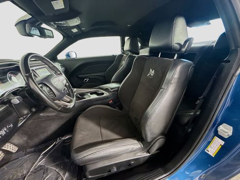 Used 2020 Dodge Challenger R/T Scat Pack image 22