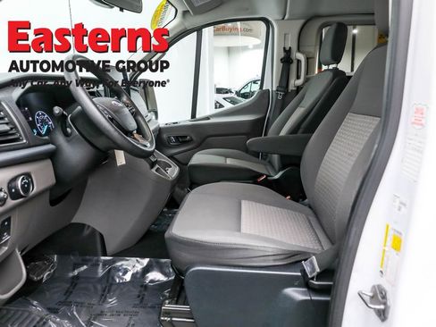 Used 2023 Ford Transit 350 XLT image 14