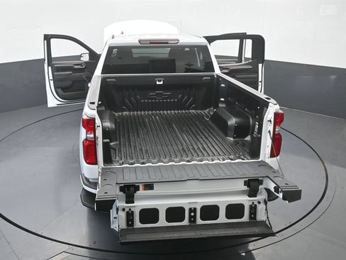 Used 2026 Chevrolet Silverado 1500 RST RWD image 67