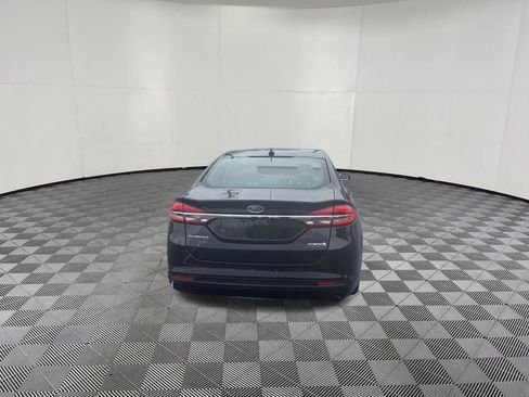 Used 2018 Ford Fusion S FWD image 6