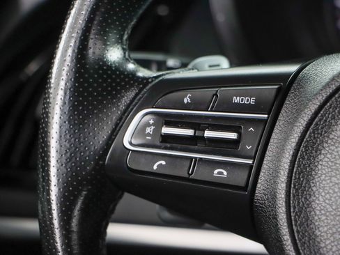 Used 2018 Kia Stinger GT1 image 13