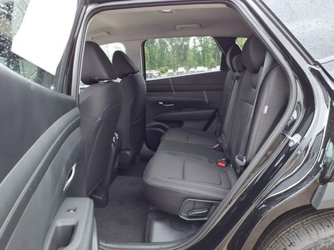 New 2026 Hyundai Tucson SEL FWD image 17
