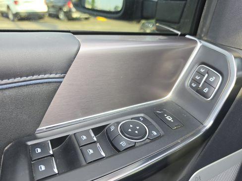 Used 2026 Ford F350 Platinum AWD/4WD image 19