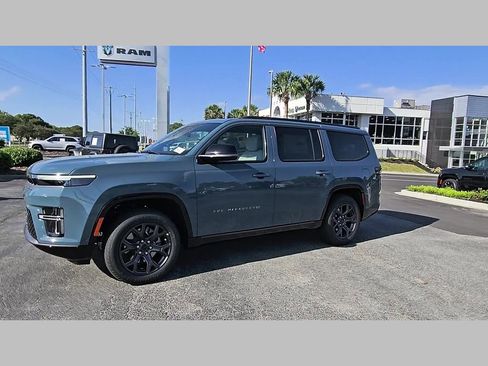 New 2026 Jeep Grand Wagoneer Limited w/ Premium Group II AWD/4WD image 39