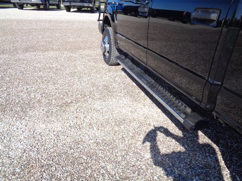 Used 2018 Ford F350 XL w/ STX Appearance Package image 18