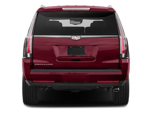 Used 2018 Cadillac Escalade Platinum image 5