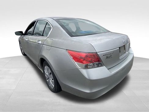 Used 2010 Honda Accord LX image 7