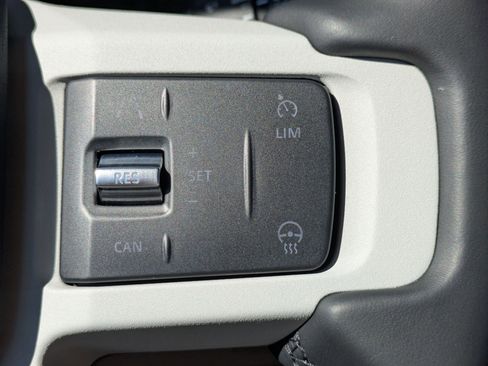 Certified 2023 Land Rover Defender 110 SE image 17