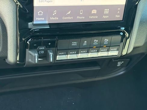 New 2026 RAM 2500 Tradesman AWD/4WD image 21