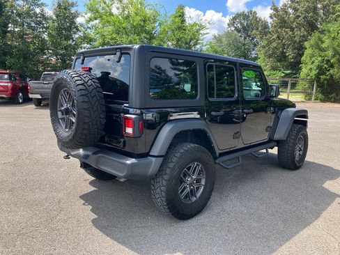 Certified 2024 Jeep Wrangler Unlimited Sport AWD/4WD image 5