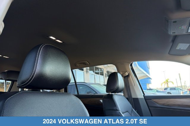 Used 2024 Volkswagen Atlas SE AWD/4WD image 20