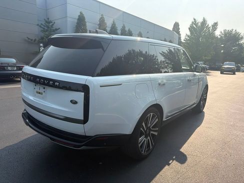 Certified 2023 Land Rover Range Rover Long Wheelbase SE AWD/4WD image 5