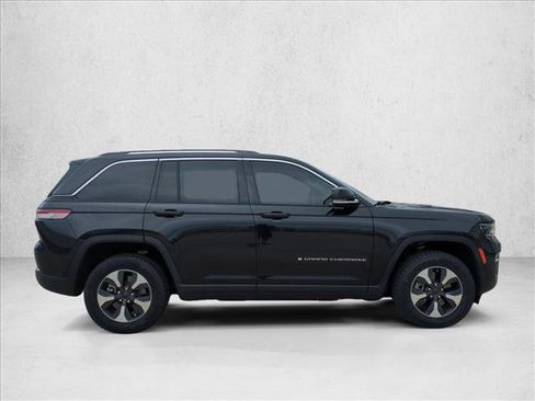 Used 2022 Jeep Grand Cherokee Limited 4xe AWD/4WD image 4