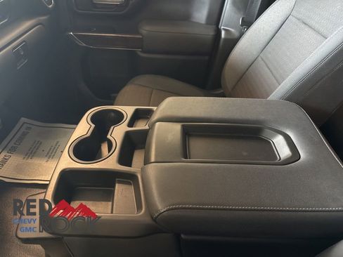 Used 2021 GMC Sierra 2500 SLE image 23