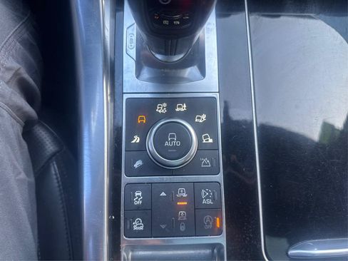 Used 2016 Land Rover Range Rover Sport Supercharged AWD/4WD image 25