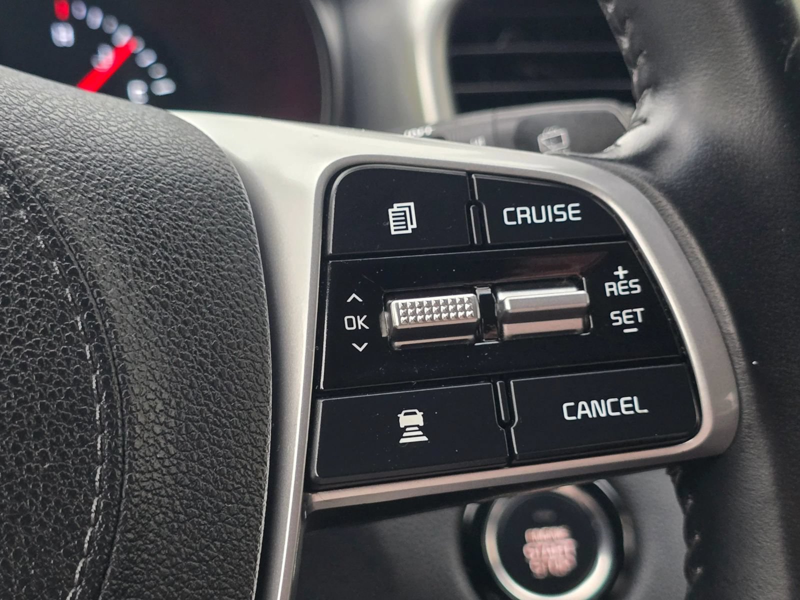 Used 2019 Kia Sorento EX AWD/4WD image 35