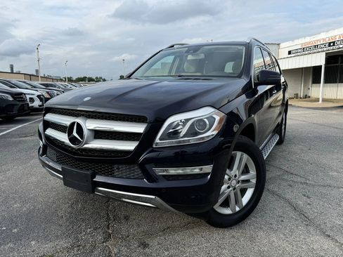Used 2016 Mercedes-Benz GL 450 4MATIC image 3