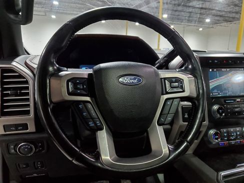 Used 2019 Ford F250 Platinum w/ Platinum Ultimate Package AWD/4WD image 30