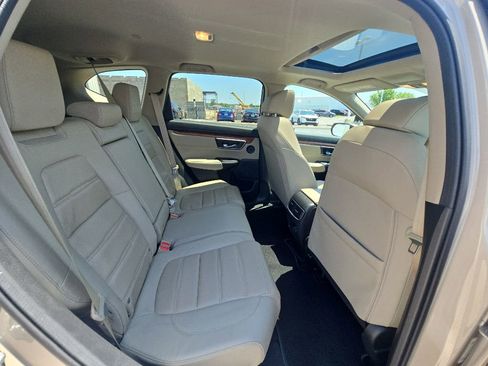 Used 2018 Honda CR-V Touring image 31