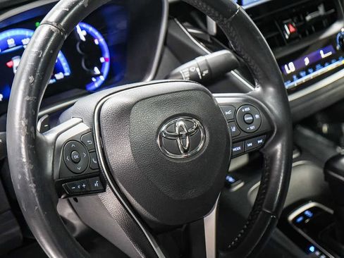 Used 2021 Toyota Corolla XSE w/ Carpet Mat Package (TMS) FWD image 21