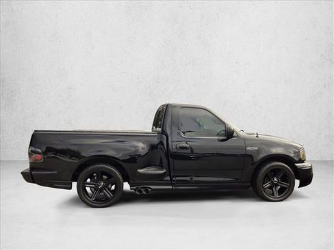Used 1999 Ford F150 Lightning image 4
