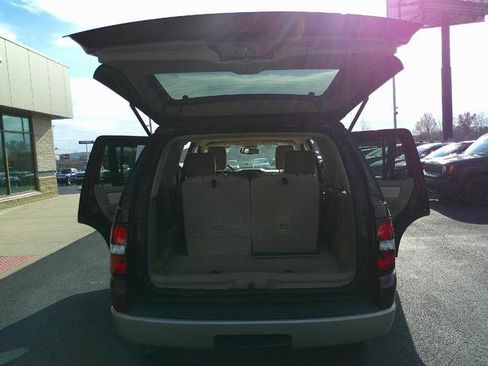 Used 2010 Ford Explorer Eddie Bauer image 5