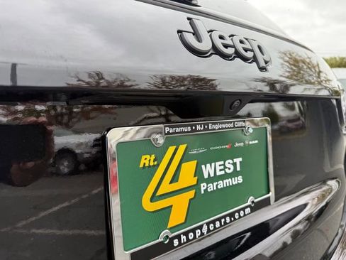 New 2026 Jeep Compass Limited image 7