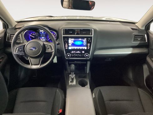 Used 2018 Subaru Outback 2.5i Premium AWD/4WD image 10