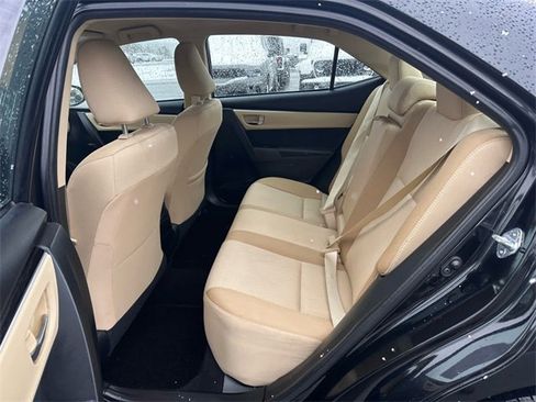 Used 2017 Toyota Corolla L image 10