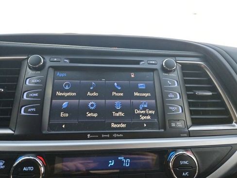 Used 2019 Toyota Highlander XLE image 53