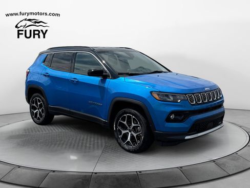 Used 2025 Jeep Compass Limited AWD/4WD image 1
