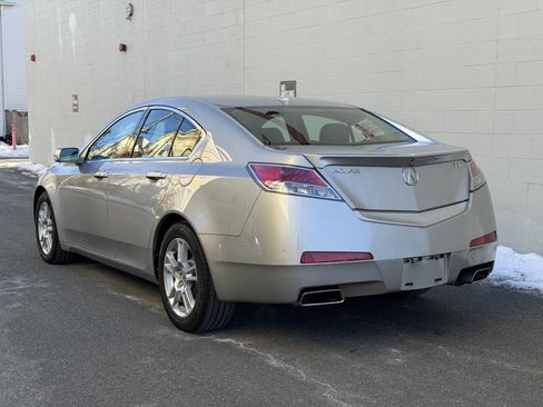 Used 2010 Acura TL w/Tech w/18 In. Wheels 4dr Sed image 4