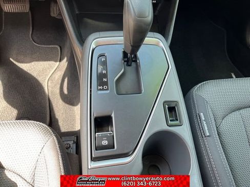 Used 2024 Subaru Crosstrek 2.0i Premium AWD/4WD image 17