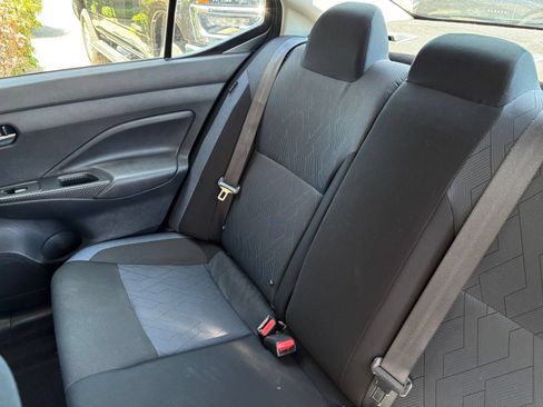 Used 2025 Nissan Versa SV FWD image 38