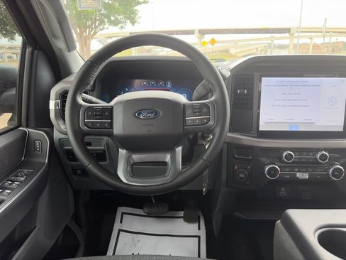 Used 2025 Ford F150 XLT w/ Equipment Group 301A Standard AWD/4WD image 11