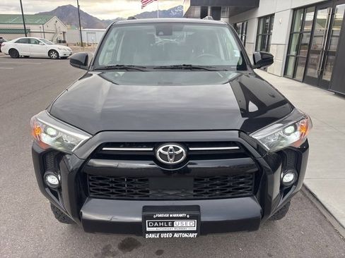 Used 2023 Toyota 4Runner SR5 image 2