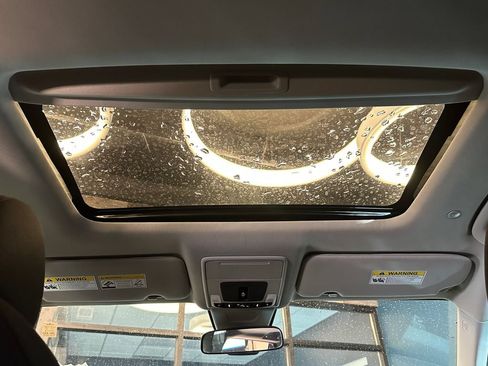Used 2024 Honda CR-V EX image 22