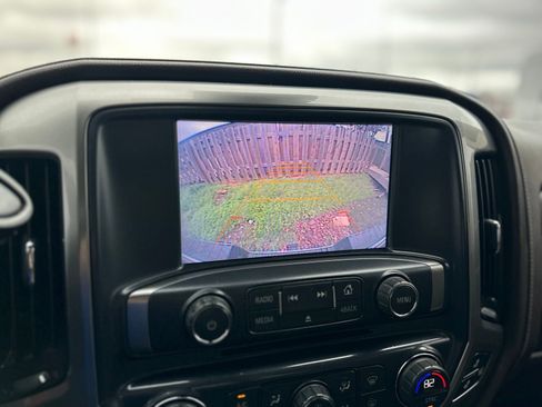 Used 2015 Chevrolet Silverado 2500 LTZ w/ LTZ Plus Package image 5