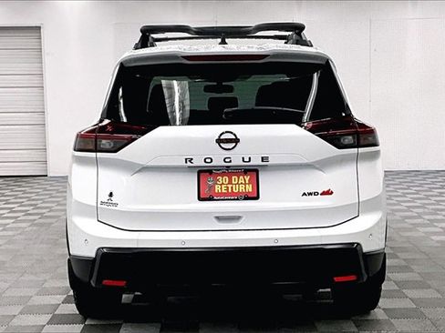 New 2026 Nissan Rogue Rock Creek image 4