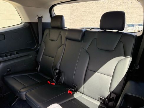 Used 2025 Kia Telluride S AWD/4WD image 31