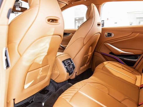 New 2026 Aston Martin DBX 707 image 34