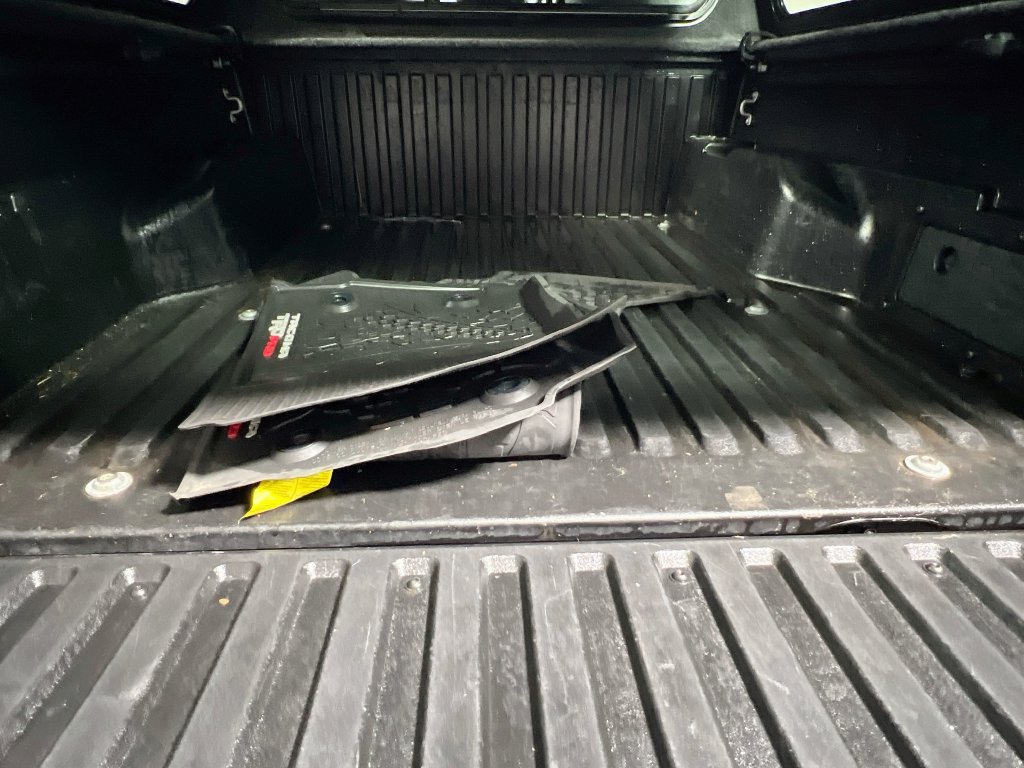 Used 2021 Toyota Tacoma SR5 RWD image 30